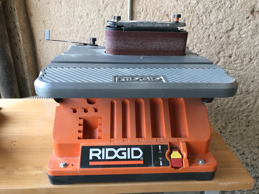 Oscillating Sander